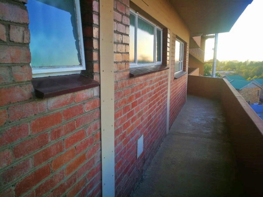 To Let 3 Bedroom Property for Rent in Navalsig Free State